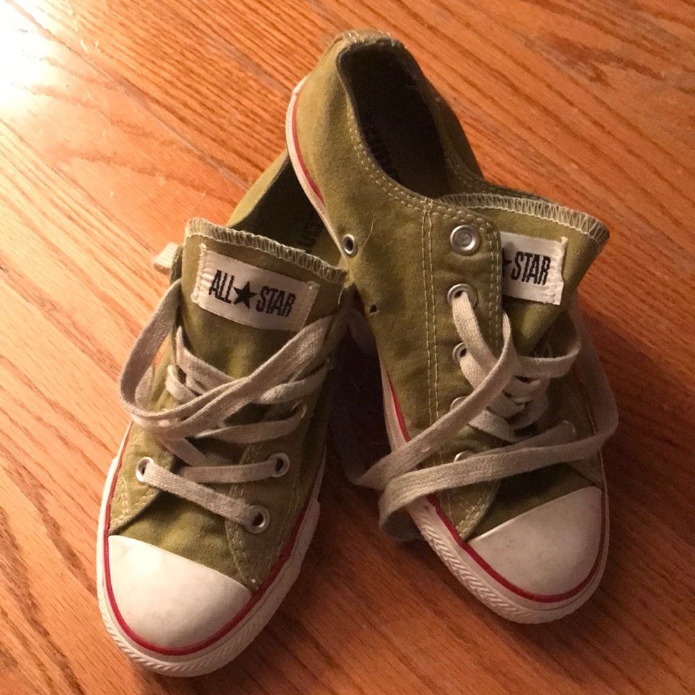 Brand new chuck Taylor’s